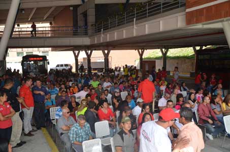 poder-popular-y-transportistas-presentes-en-actividad