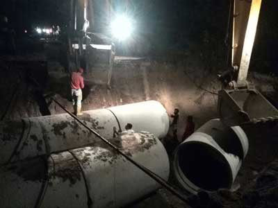 cuadrillas-del-gobierno-bolivariano-trabajaron-de-manera-ininterrumpida-en-horas-diurnas-y-nocturnas-del-dia-sabado-03-de-diciembre-lograndose-abrir-el-paso-el-manana-del-domingo-04