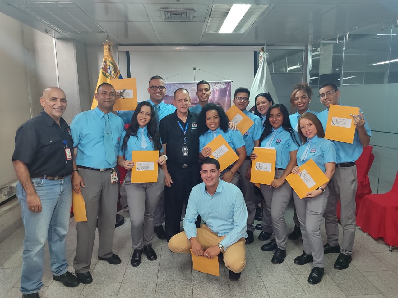 Certificados nuevos supervisores y operadores en Metro Los Teques