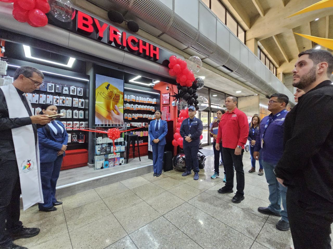 Aeropuerto Internacional de Maiquetía amplía su oferta comercial